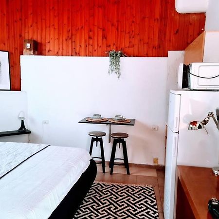 Studio In Herzliya, Near Idc & Park Buitenkant foto