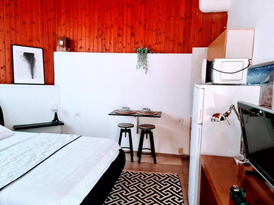 Studio In Herzliya, Near Idc & Park Buitenkant foto
